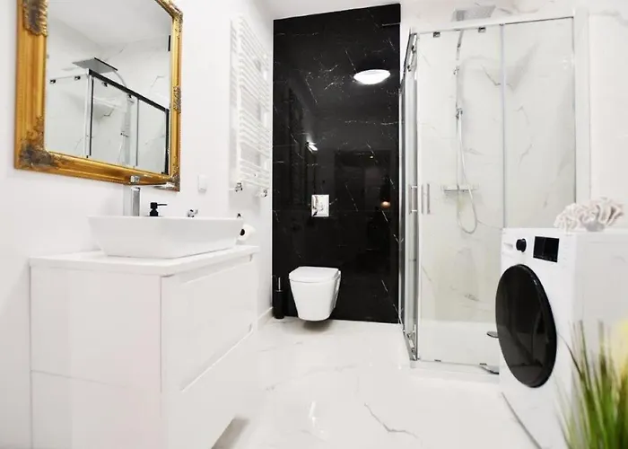 아파트 Monika Osiedle Sunset 그르지보보