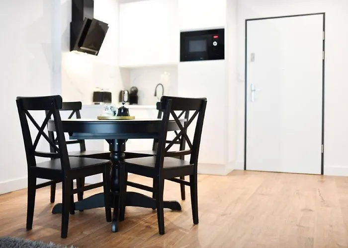 Monika Osiedle Sunset