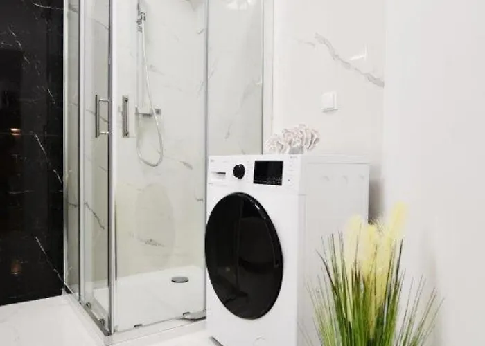 아파트 Monika Osiedle Sunset 그르지보보